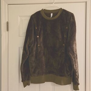 Latched Mama army green breastfeeing/pumping sweatshirt size M